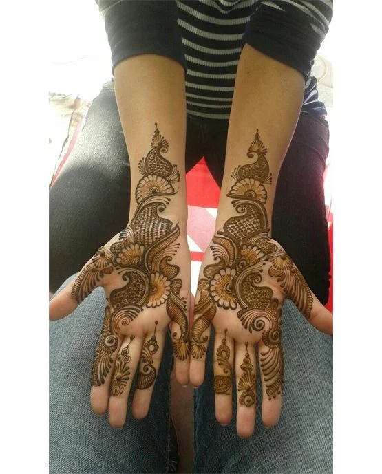 Pretty Frame Framework Using Front Hand Mehndi Design Pretty Frame Framework Using Front Hand Mehndi Design